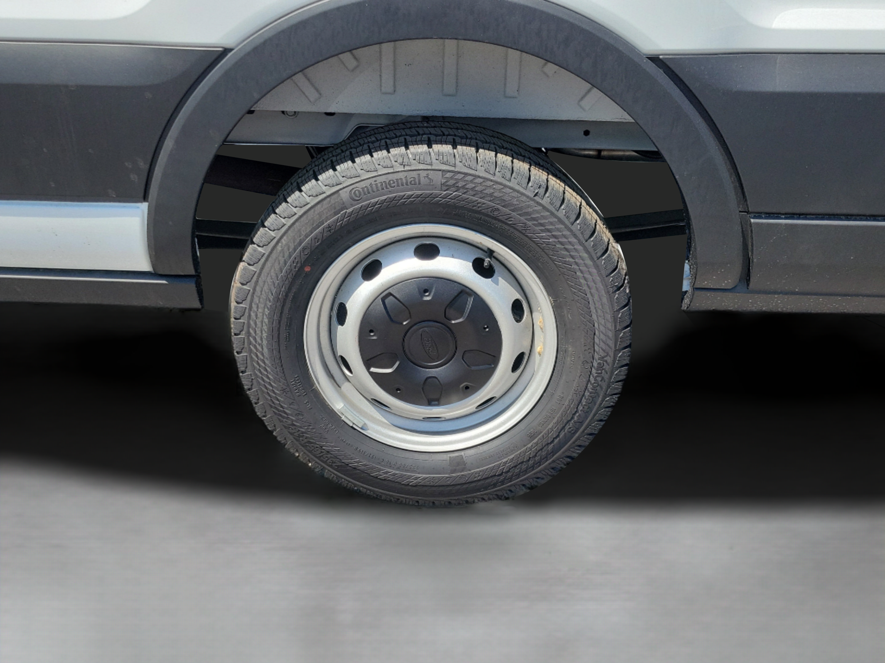 New 2026 Ford Transit 250 148 High Roof Extended w/ Load Area Protection Package RWD image 29