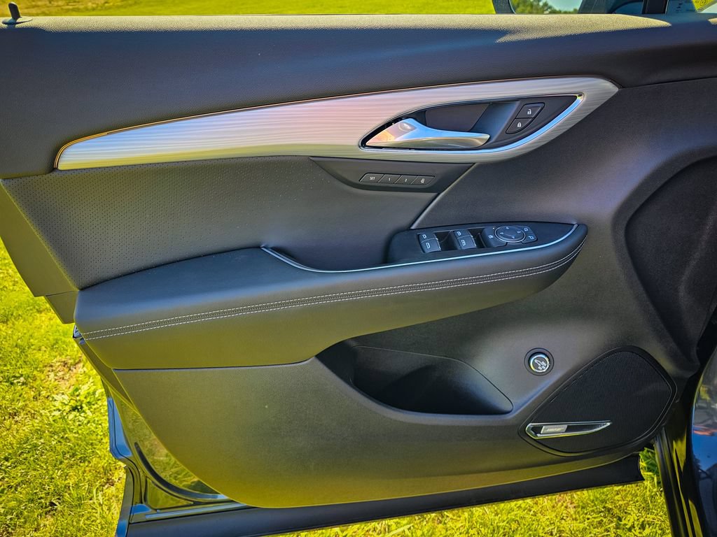 New 2026 Buick Envision Avenir AWD/4WD image 9