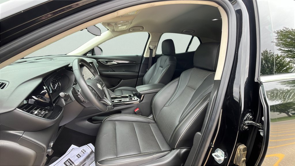Used 2023 Buick Envision Essence AWD/4WD image 14