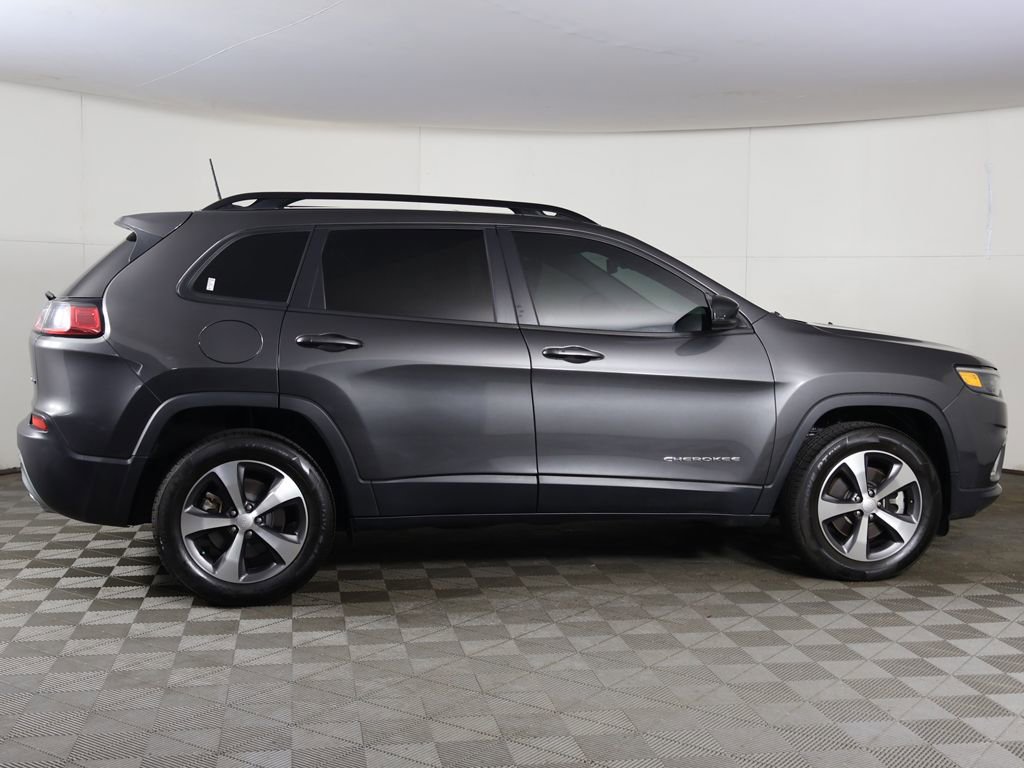 Used 2022 Jeep Cherokee Limited image 17
