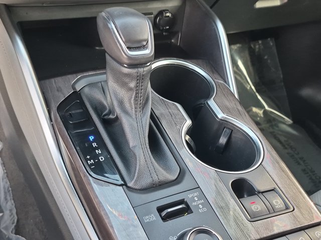 Used 2021 Toyota Highlander Limited AWD/4WD image 23