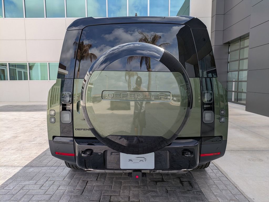 New 2026 Land Rover Defender 130 S AWD/4WD image 6
