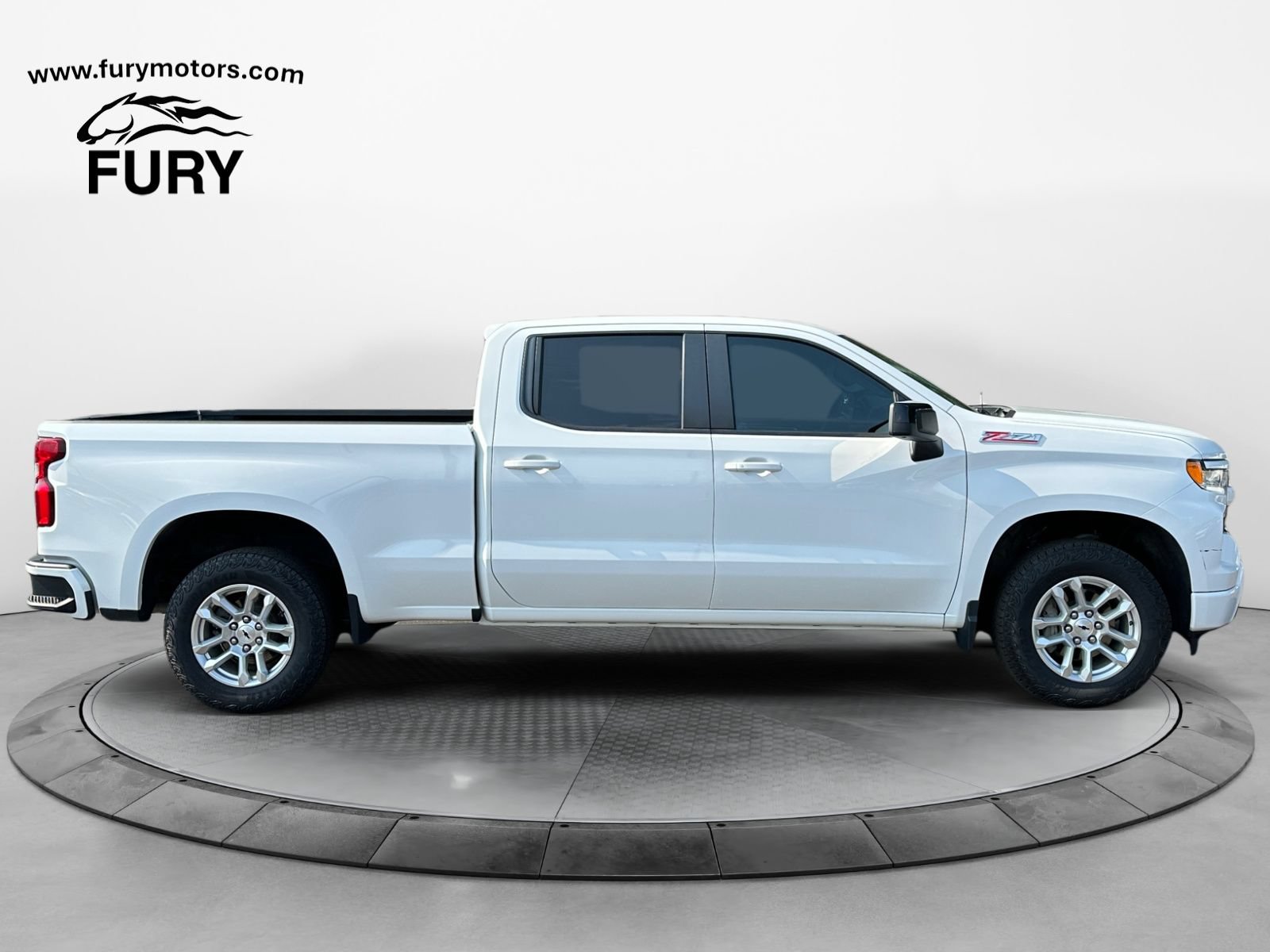 Used 2023 Chevrolet Silverado 1500 RST AWD/4WD image 3