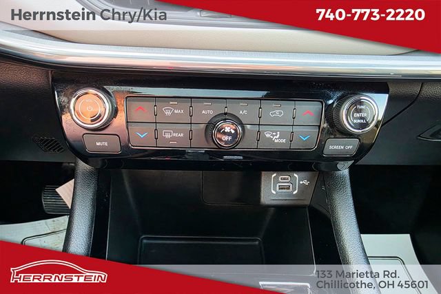 Used 2023 Jeep Compass Limited w/ Sun and Sound Group AWD/4WD image 20