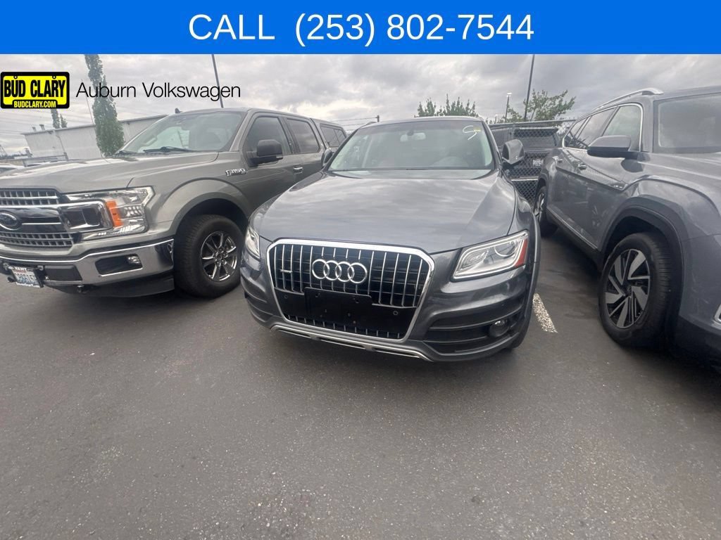 Used 2017 Audi Q5 2.0T Premium Plus w/ Technology Package AWD/4WD image 10