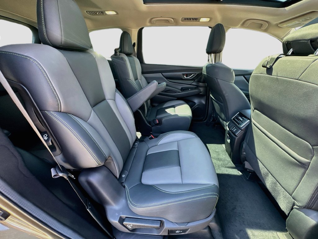 Used 2025 Subaru Ascent Onyx Edition AWD/4WD image 33