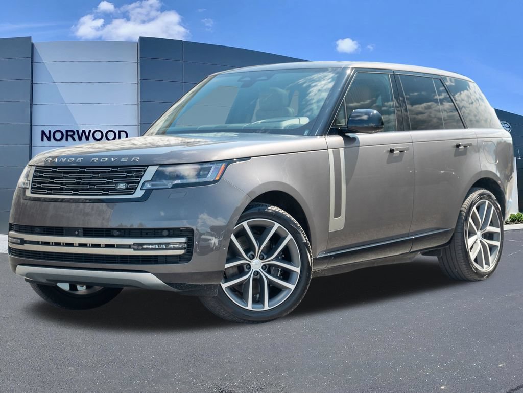 Used 2025 Land Rover Range Rover SE