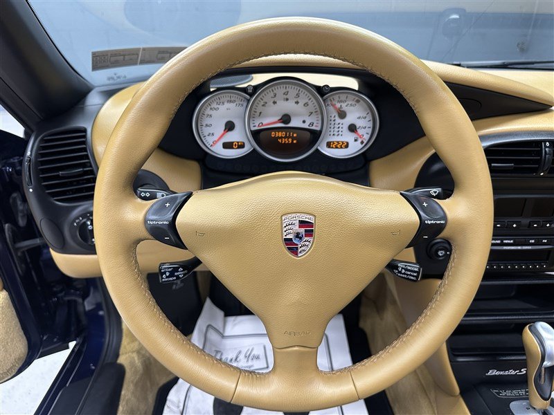 Used 2004 Porsche Boxster S RWD image 22