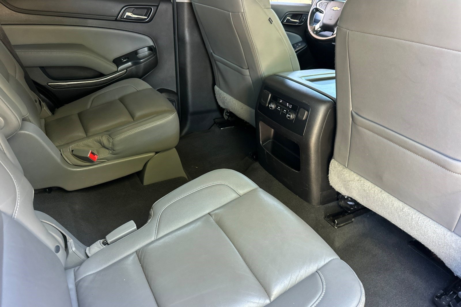 Used 2019 Chevrolet Tahoe LT RWD image 35