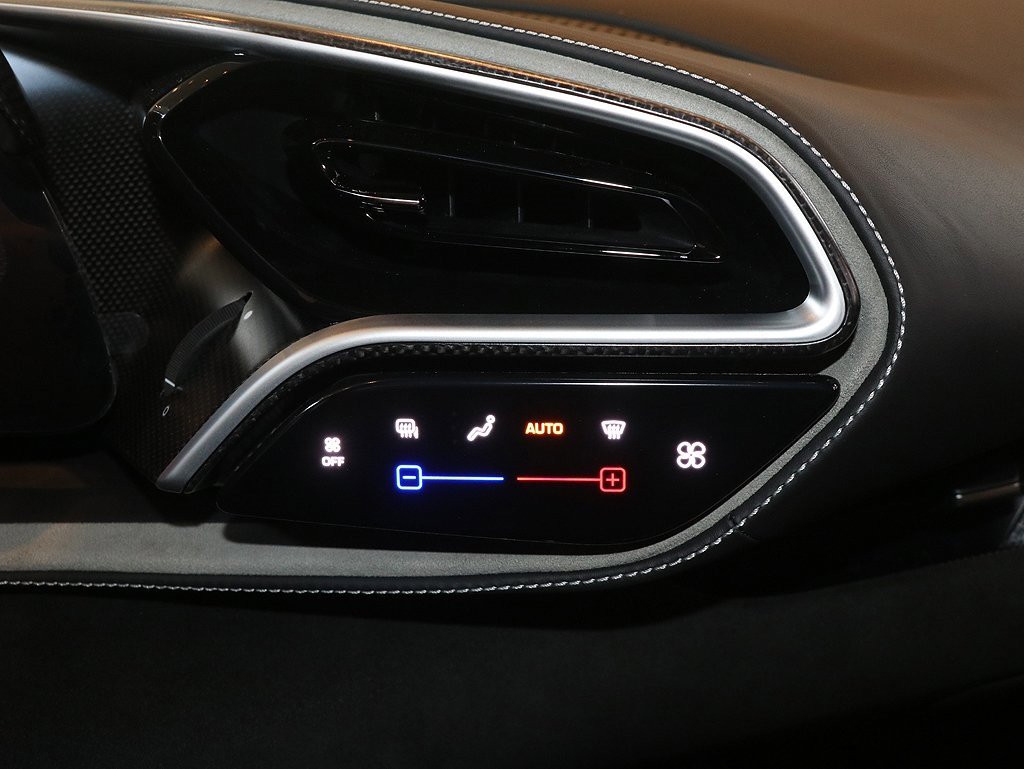 Certified 2024 Ferrari 296 GTB image 40