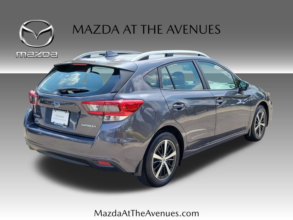 Used 2022 Subaru Impreza 2.0i Premium w/ Popular Package #2 AWD/4WD image 5