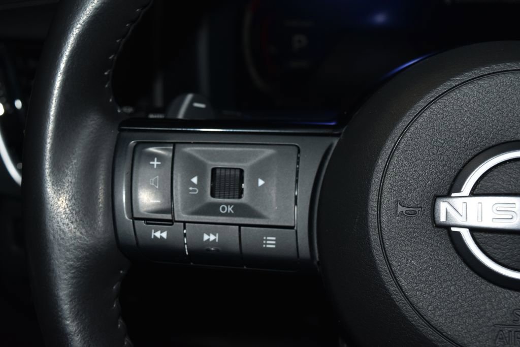 Certified 2024 Nissan Rogue SL w/ SL Premium Package AWD/4WD image 8