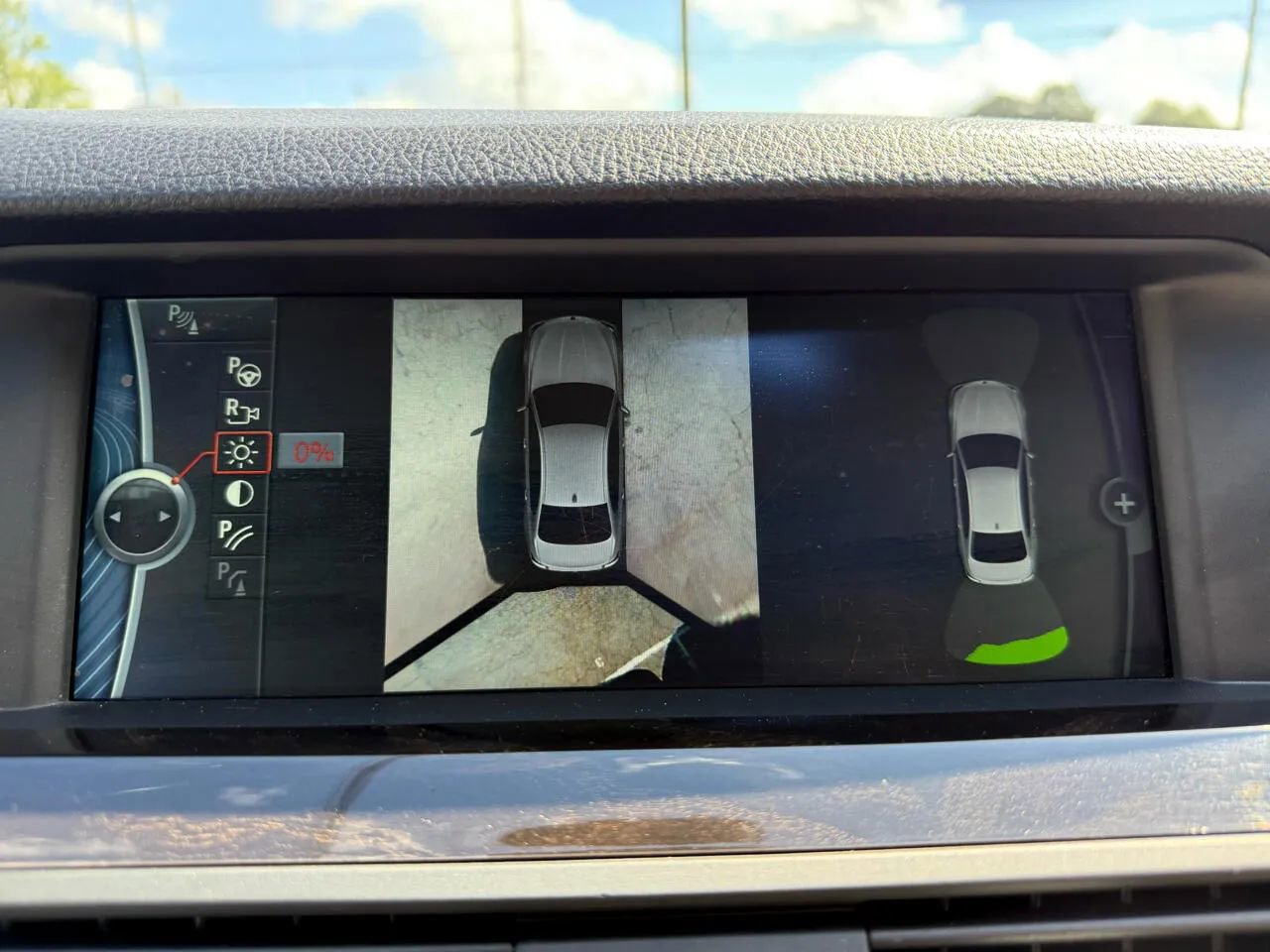 Used 2012 BMW 550i Sedan image 3