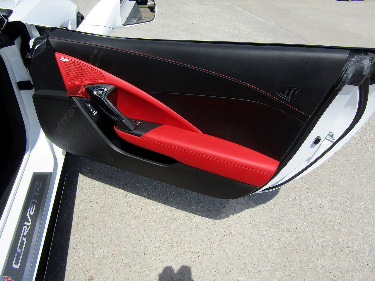 Used 2015 Chevrolet Corvette Stingray Convertible w/ 3LT Preferred Equipment Group RWD image 12
