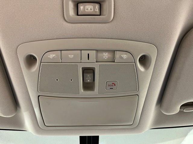 Used 2020 Nissan Pathfinder Platinum FWD image 35