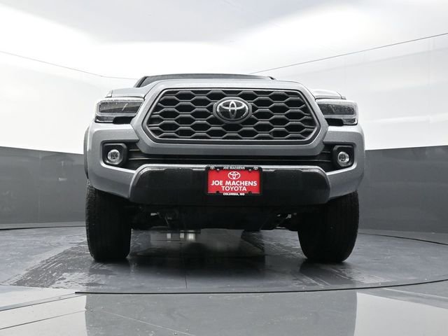 Used 2021 Toyota Tacoma TRD Off-Road AWD/4WD image 31