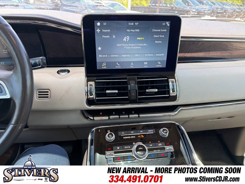 Used 2018 Lincoln Navigator L Reserve w/ Technology Package AWD/4WD image 19