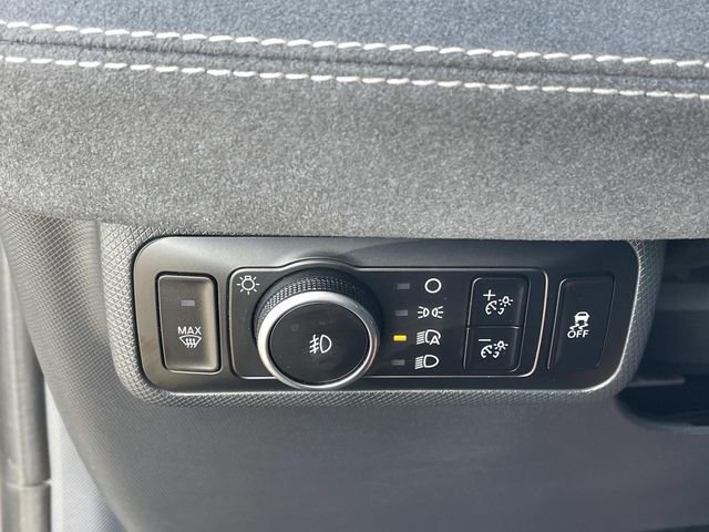 Certified 2025 Ford Mustang Mach-E GT w/ Interior Protection Package image 20