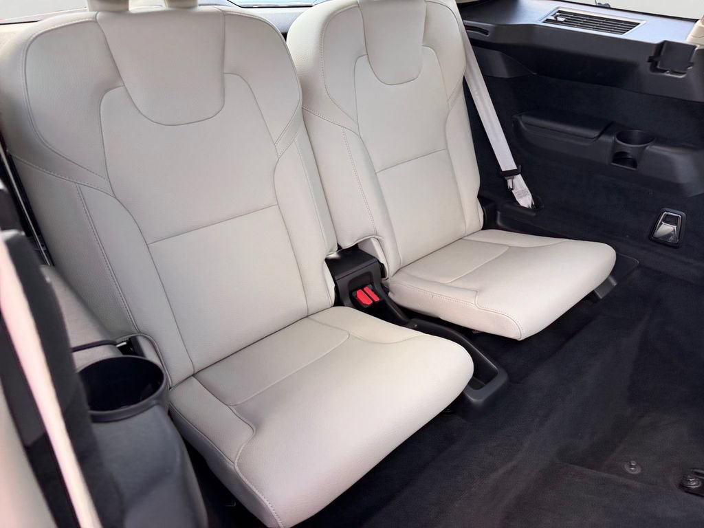 Certified 2023 Volvo XC90 B6 Plus AWD/4WD image 10