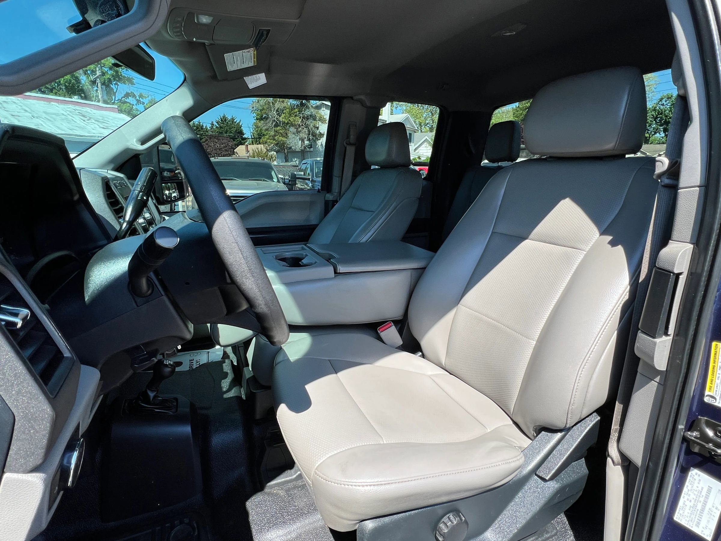 Used 2017 Ford F250 XL w/ Snow Plow Prep Package AWD/4WD image 10