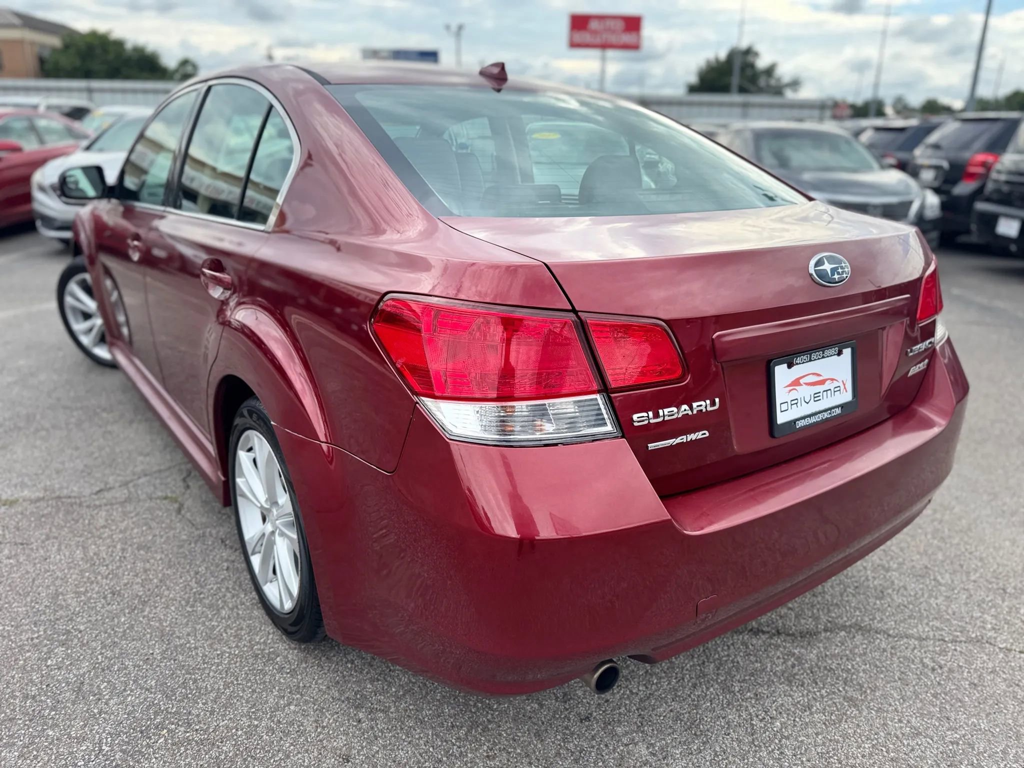 Used 2013 Subaru Legacy 2.5i Limited AWD/4WD image 6