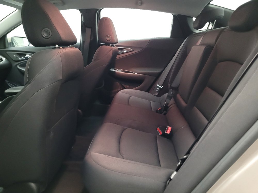 Used 2023 Chevrolet Malibu LT FWD image 18