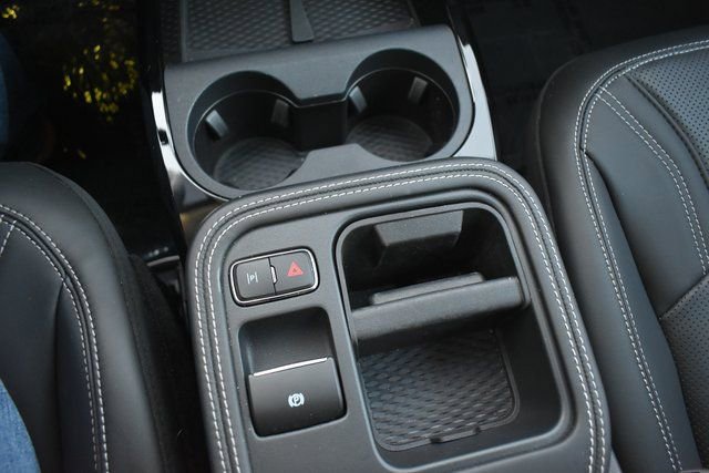 Used 2025 Ford Mustang Mach-E Premium image 33