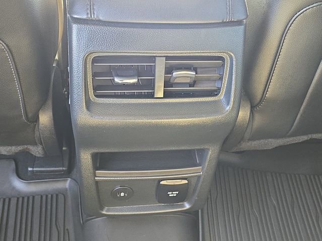 Certified 2024 Ford Edge SEL w/ Convenience Package image 28