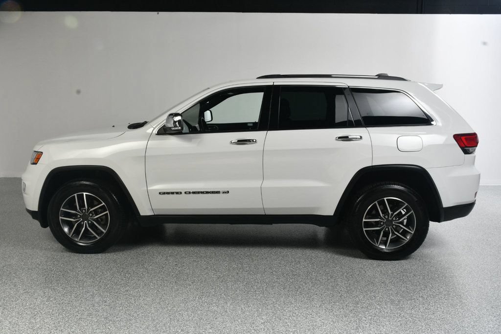 Used 2022 Jeep Grand Cherokee Limited AWD/4WD image 3