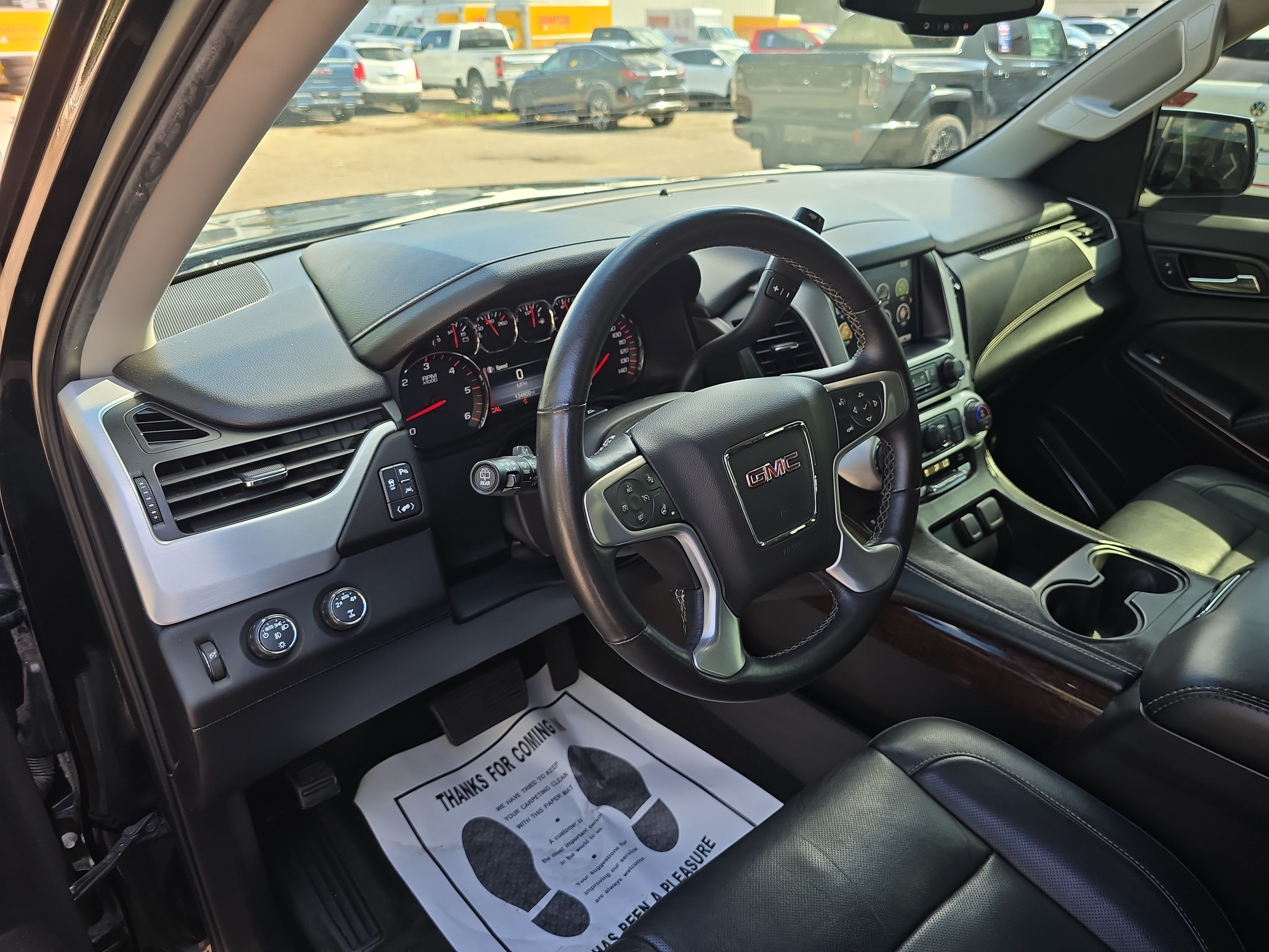 Used 2016 GMC Yukon SLT w/ Open Road Package AWD/4WD image 16