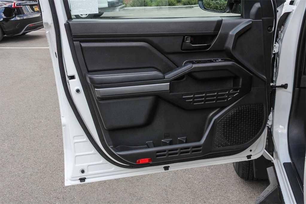 Used 2024 Toyota Tacoma SR5 image 21