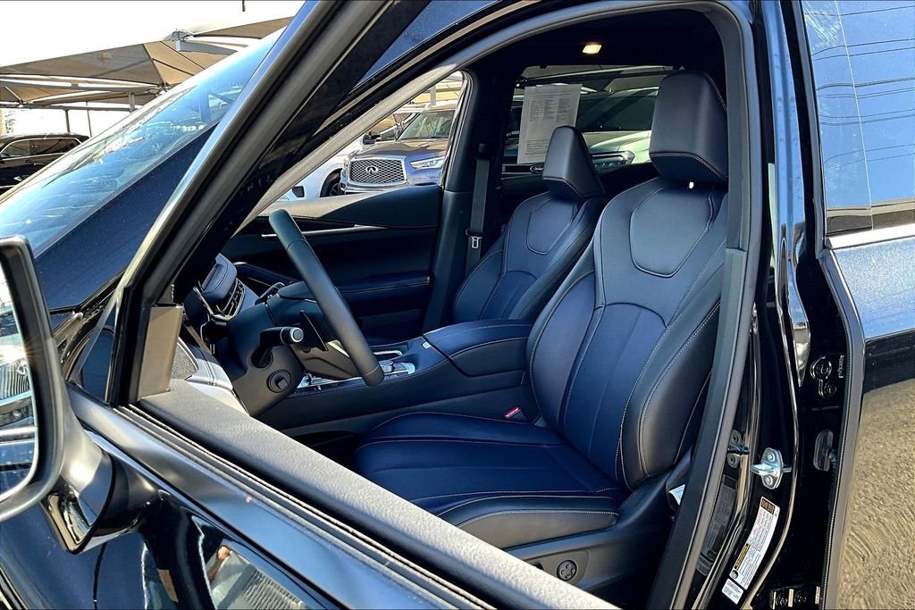 Certified 2026 INFINITI QX60 Sport AWD/4WD image 38