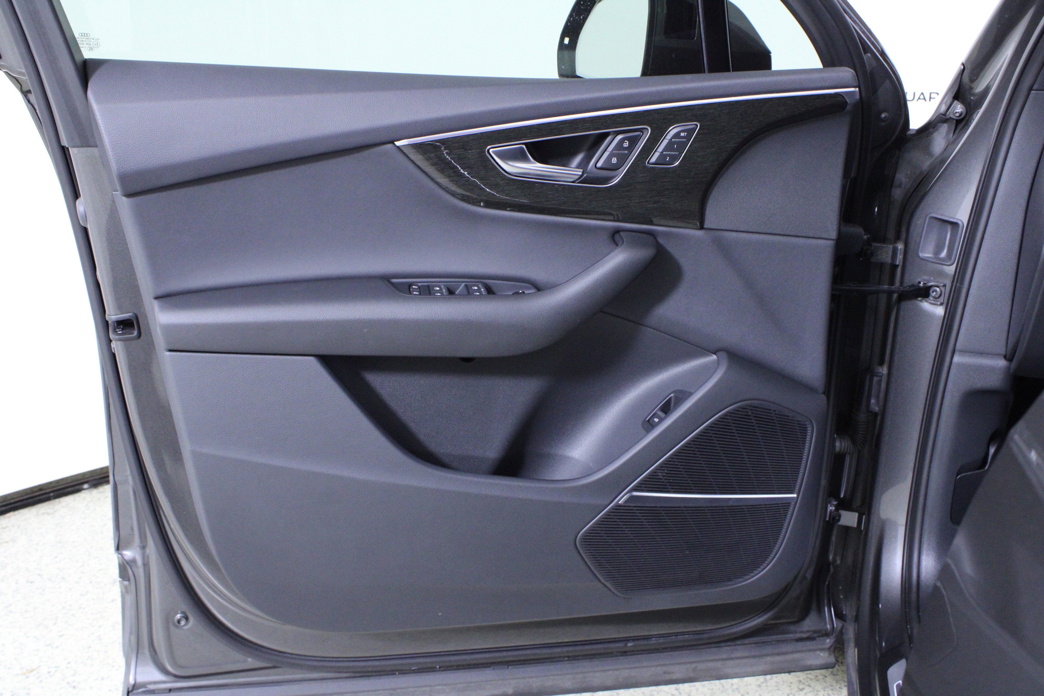 Used 2022 Audi Q7 2.0T Premium Plus w/ Premium Plus Package image 20