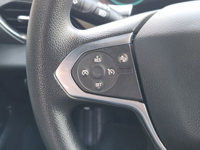 Used 2022 Chevrolet Traverse LS image 23