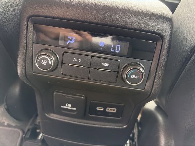 Used 2020 GMC Acadia SLT image 23