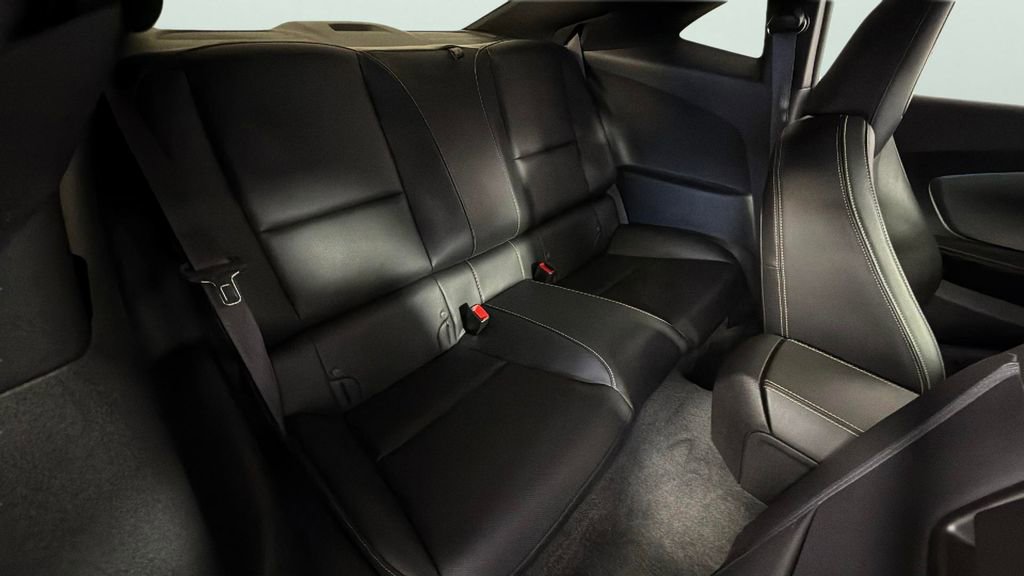 Used 2010 Chevrolet Camaro SS w/ RS Package RWD image 27