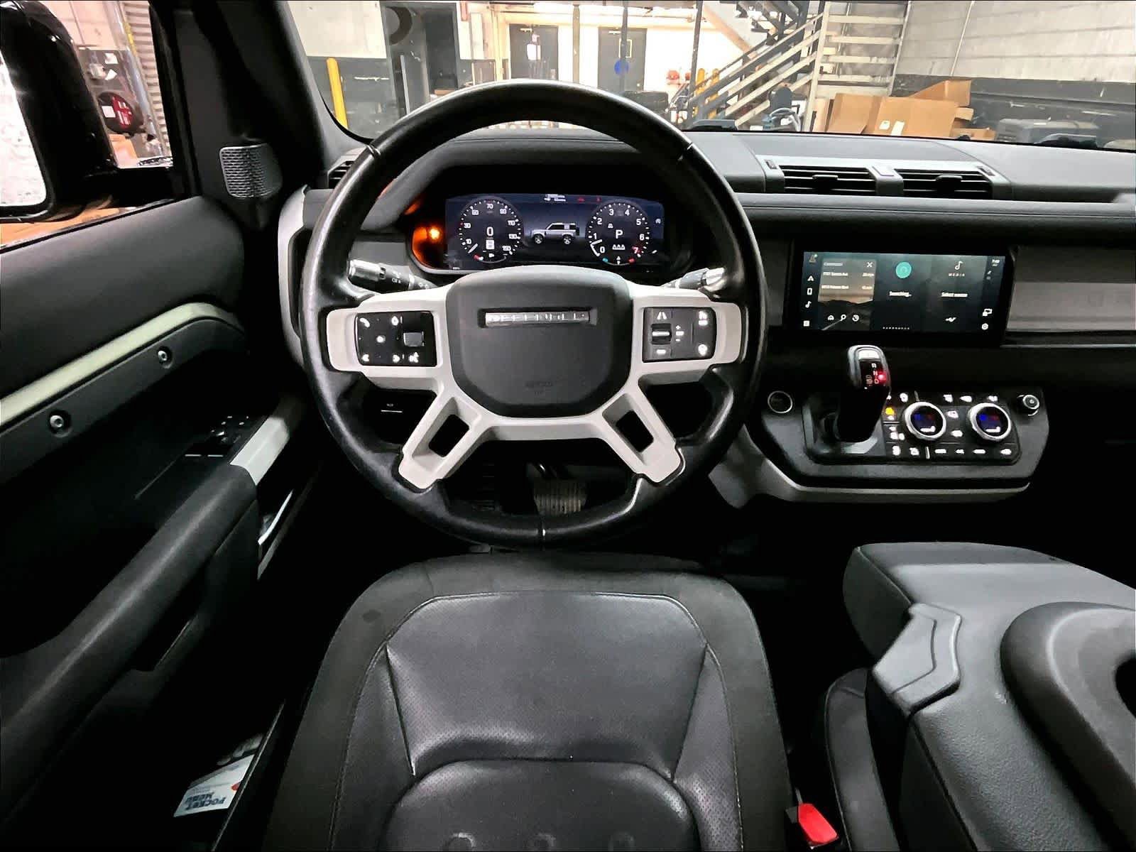 Used 2021 Land Rover Defender 90 First Edition AWD/4WD image 8