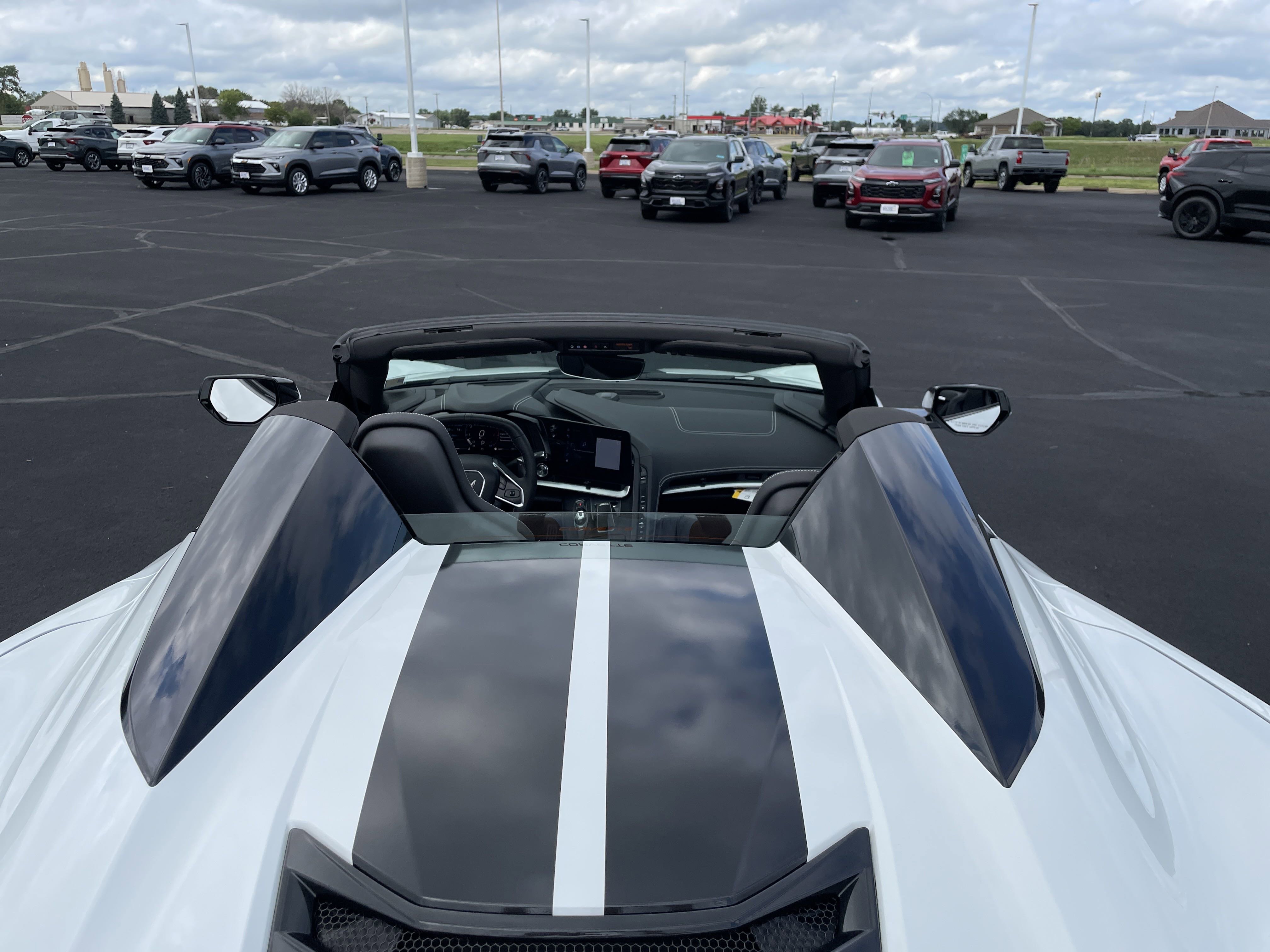 Certified 2024 Chevrolet Corvette Stingray Convertible w/ Z51 Performance Package image 31