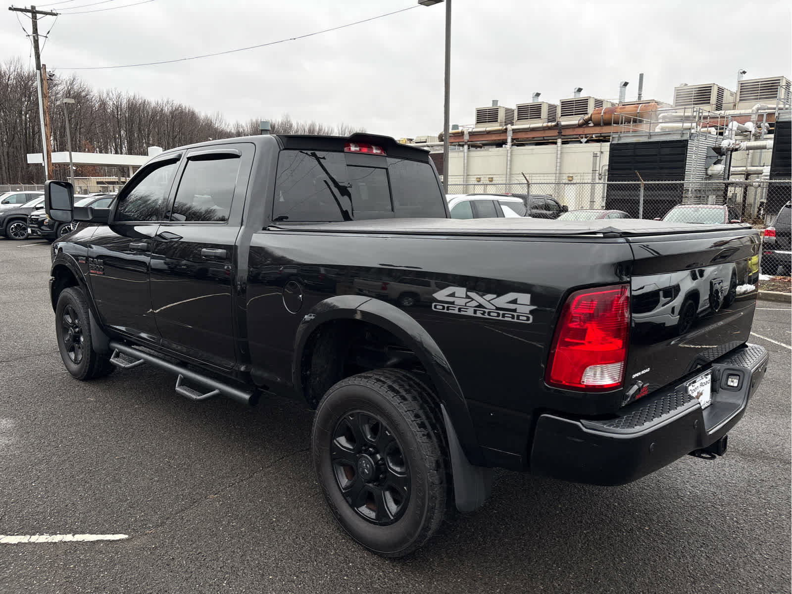 Used 2017 RAM 2500 Big Horn w/ Black Appearance Group image 5
