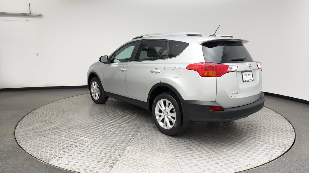 Used 2013 Toyota RAV4 Limited AWD/4WD image 4