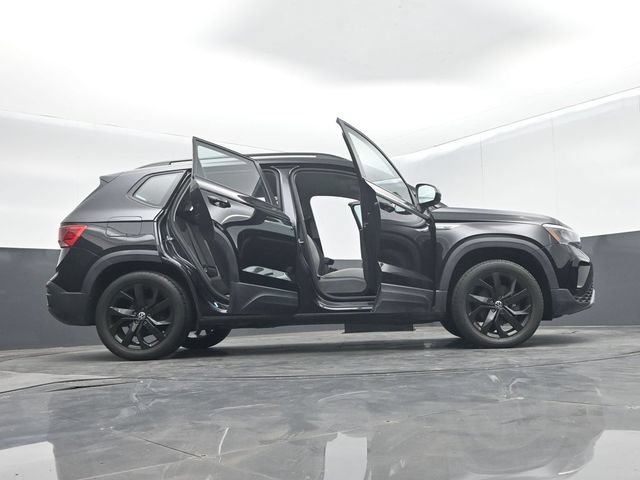 Used 2023 Volkswagen Taos S w/ Driver Assistance Package AWD/4WD image 73