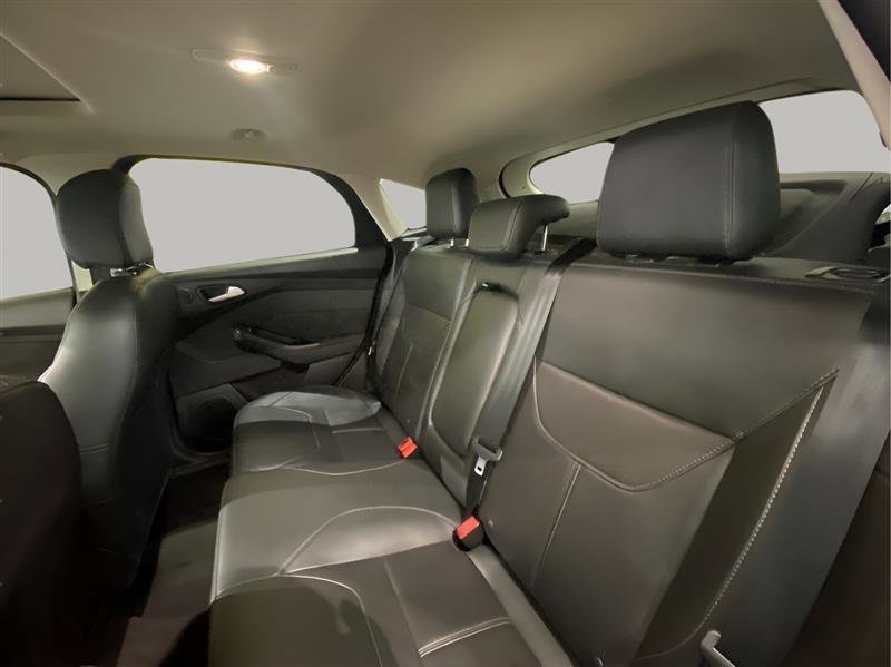 Used 2017 Ford Focus Titanium w/ Titanium Technology Package image 18