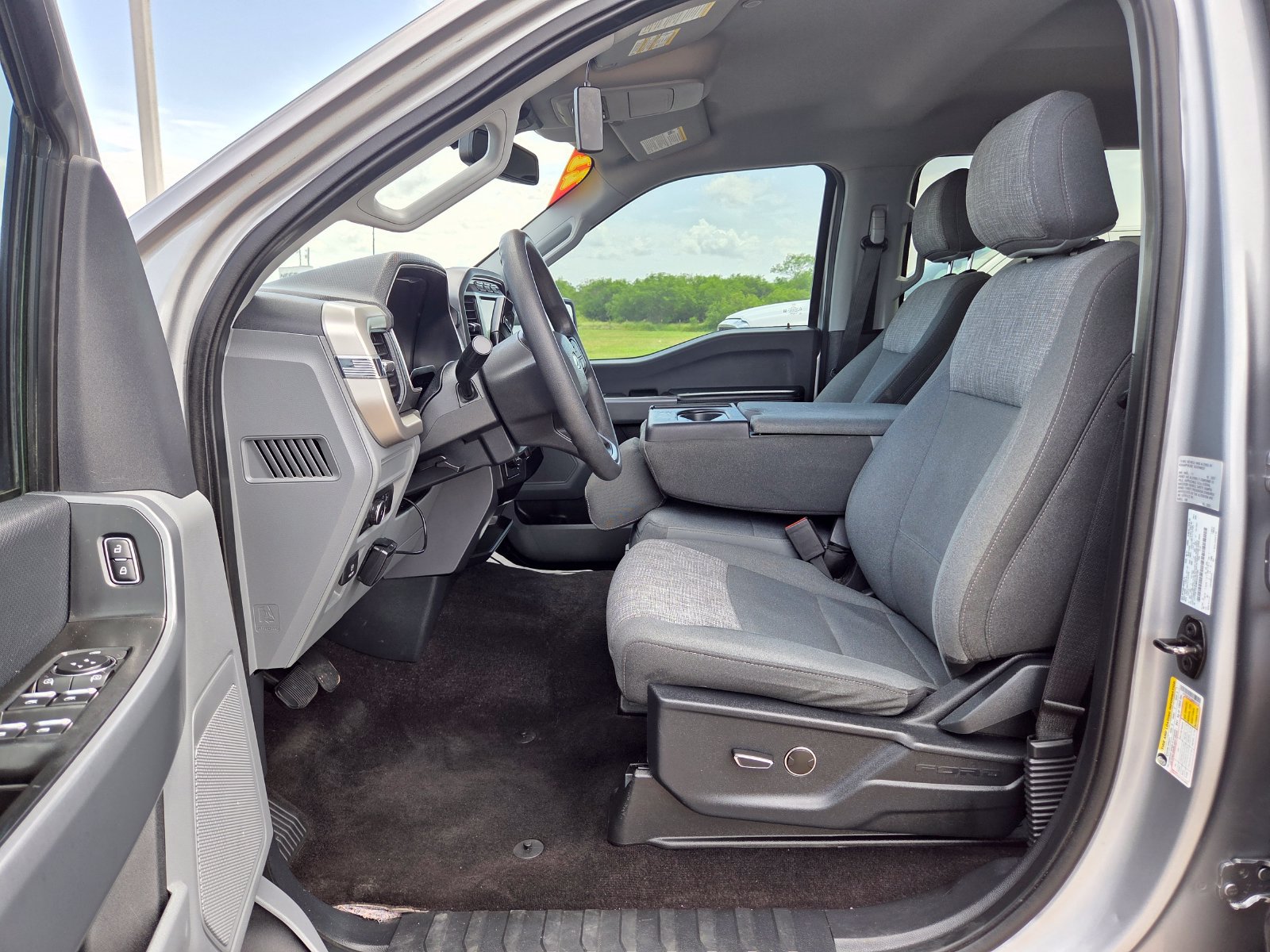 Used 2021 Ford F150 XLT w/ Trailer Tow Package AWD/4WD image 15