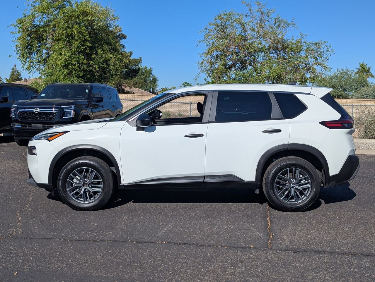 Certified 2023 Nissan Rogue S image 3