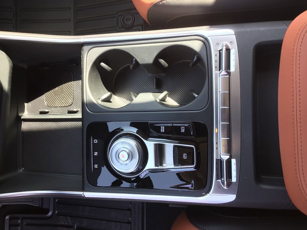 New 2025 Kia Carnival SX Prestige image 15