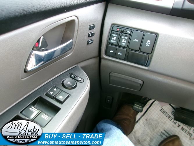 Used 2015 Honda Odyssey Touring Elite image 10