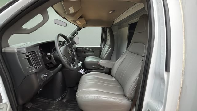 New 2025 Chevrolet Express 3500 w/ Power Convenience Package RWD image 23