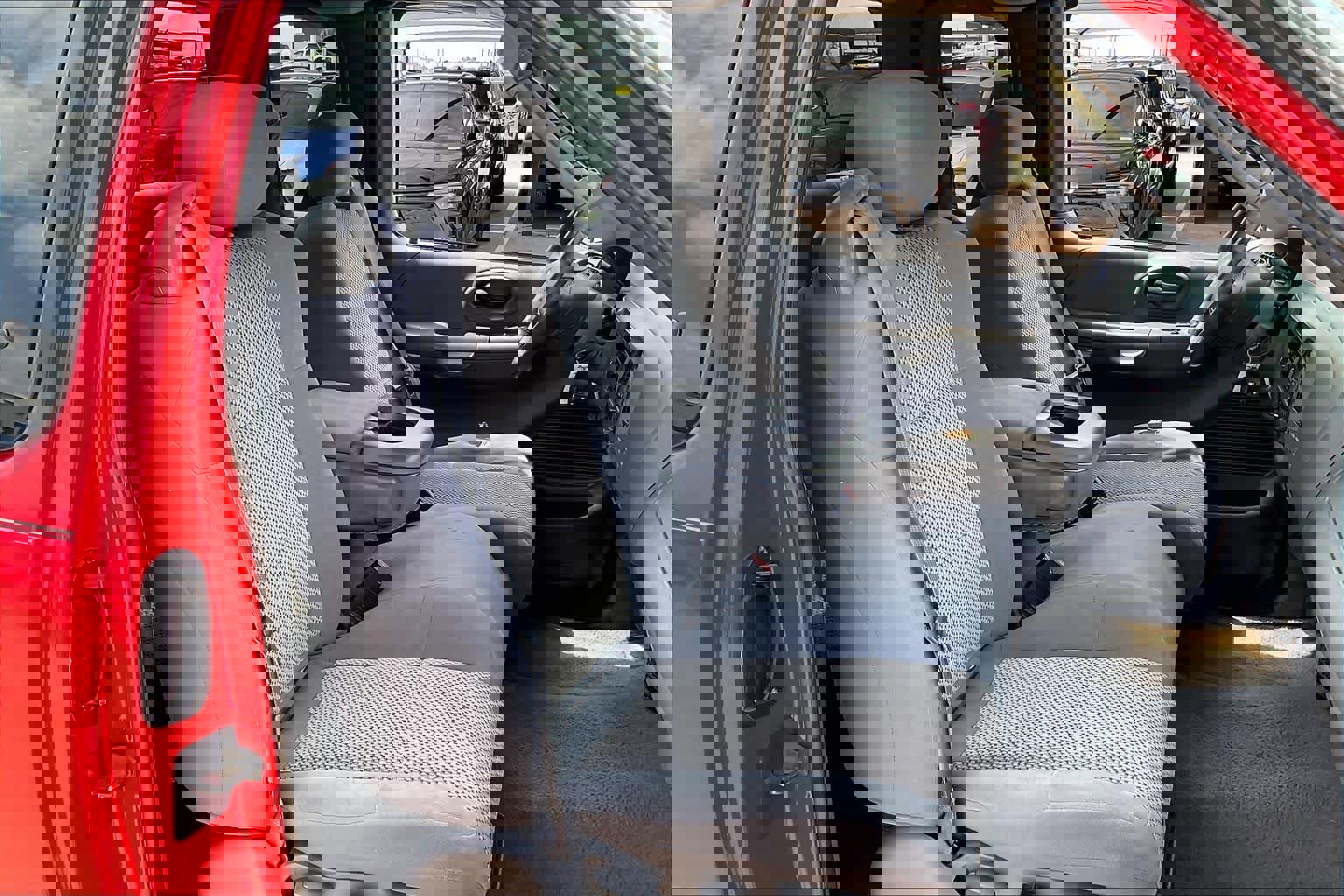 Used 2003 Ford F150 XLT AWD/4WD image 8