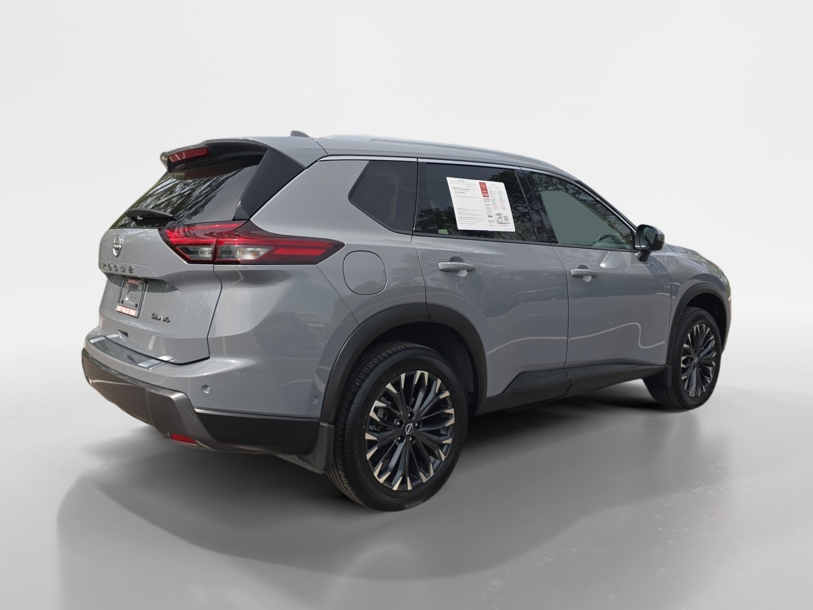 Certified 2025 Nissan Rogue SL w/ Tech Package AWD/4WD image 5