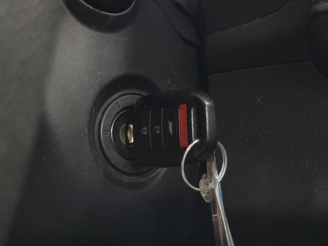 Certified 2022 Honda HR-V LX image 32